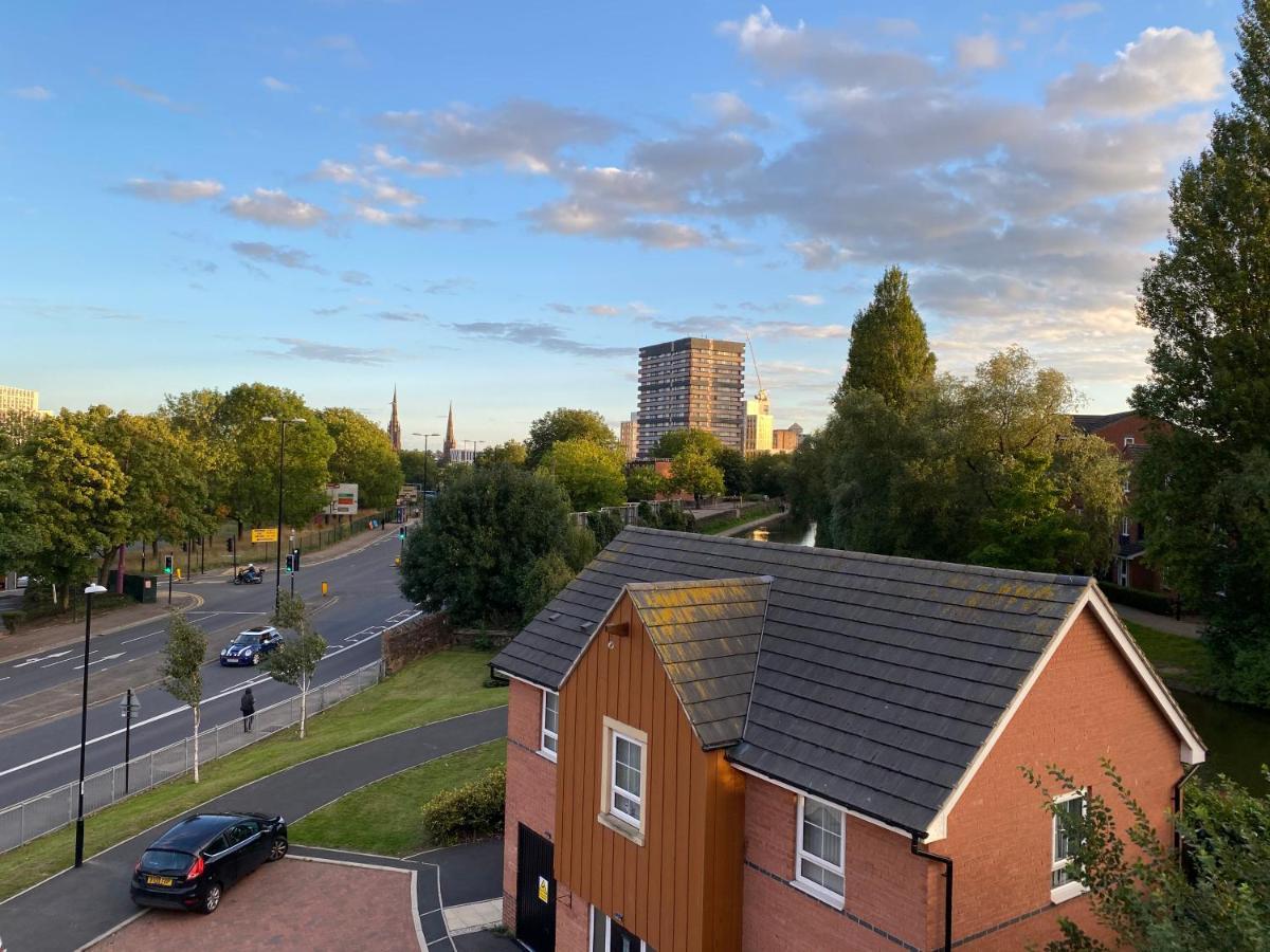 Cathedral View Appartement Coventry Buitenkant foto